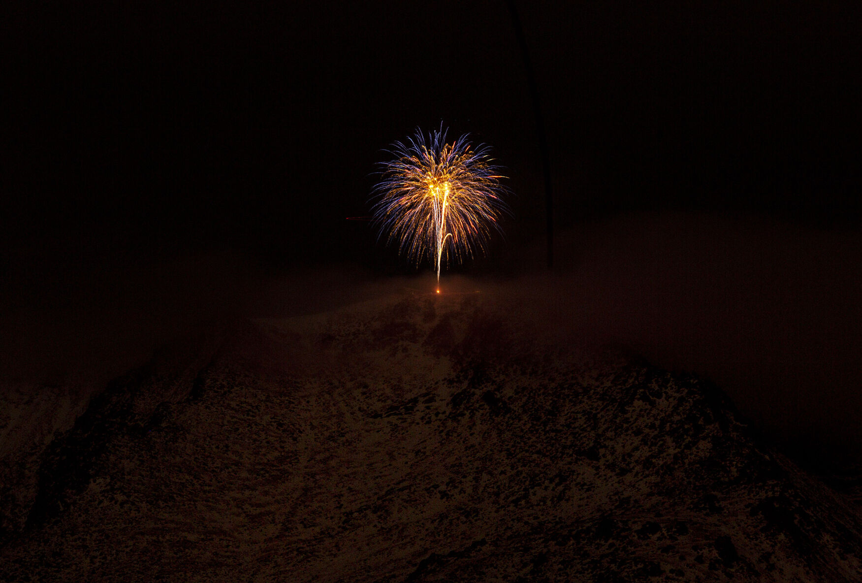 010121-news-fireworks 02.jpg